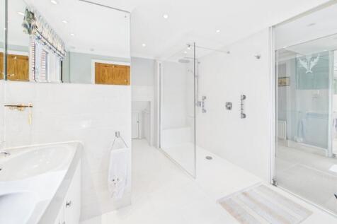 Ensuite Shower Room