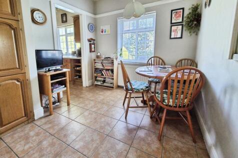 Breakfast Room