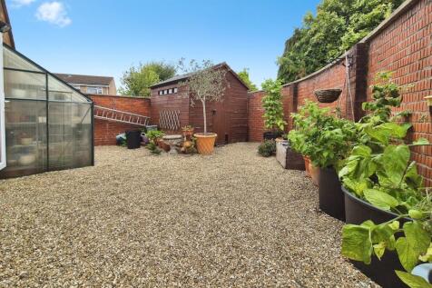 Corner Garden