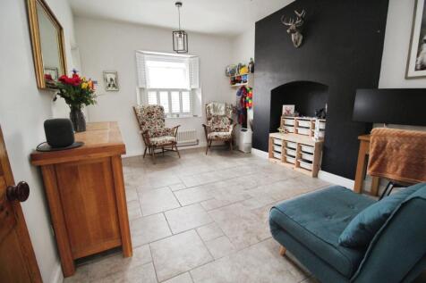Dining/Family Room
