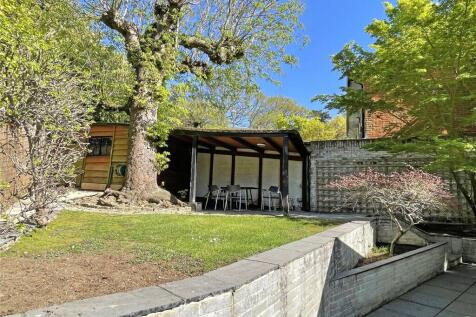 Rear Garden &amp; Loggia