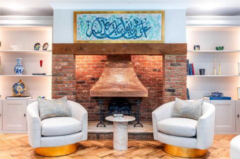 Fireplace Feature