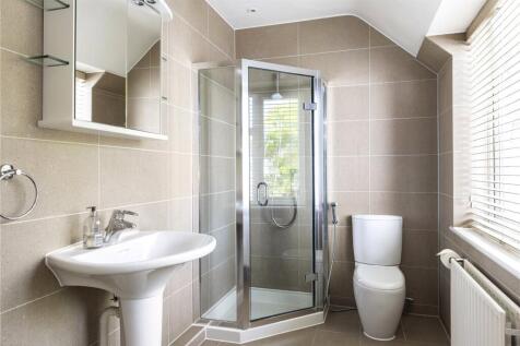 Bedroom Two En Suite