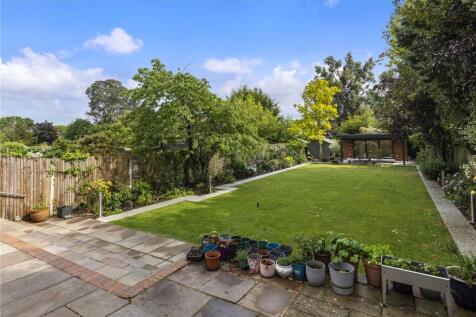 Rear Garden Terrace