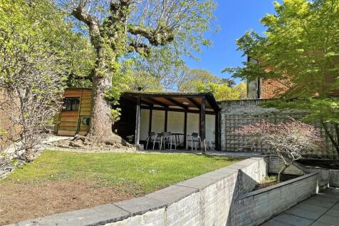 Rear Garden &amp; Loggia
