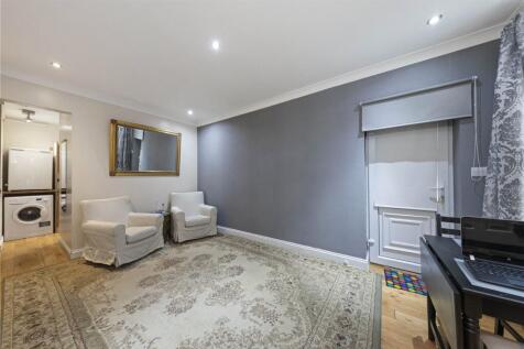 Studio/Bedroom Five