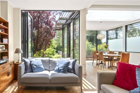 Dining/Family Room