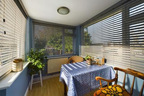Breakfast Room