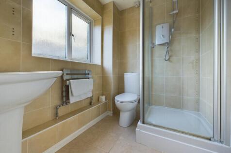 En Suite Shower