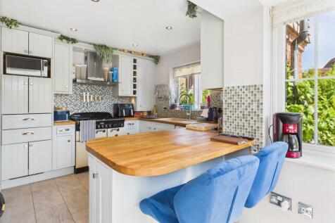 Kitchen 3