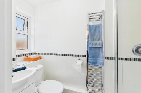 En Suite Shower Room