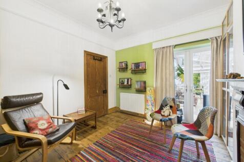 Dining/Family Rm