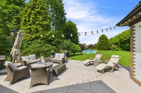 Patio 3