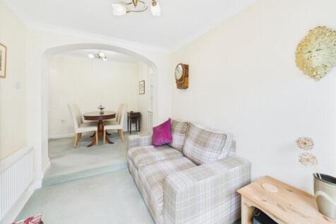 Living room 2
