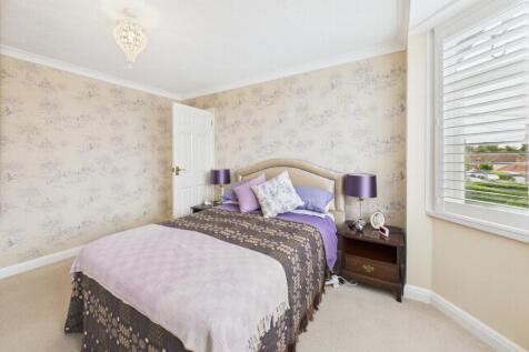 bedroom 1 2nd