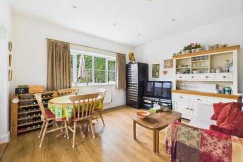 Dining/Living Area