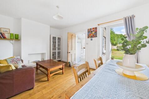 Living/Dining Space