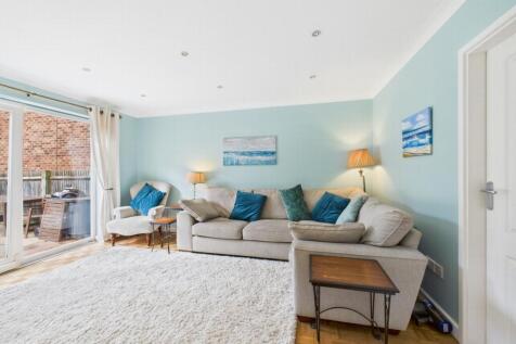 Sitting room 4