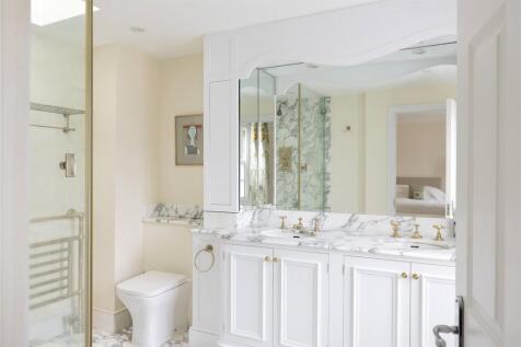 Principle Bathroom
