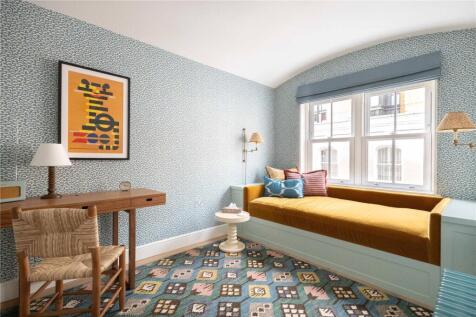 Bedroom Or Study