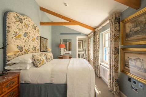 Double Bedroom