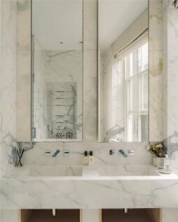 Vanity