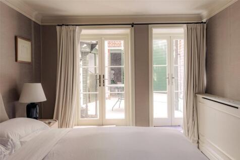 Double Bedroom