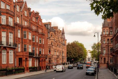 Pont Street
