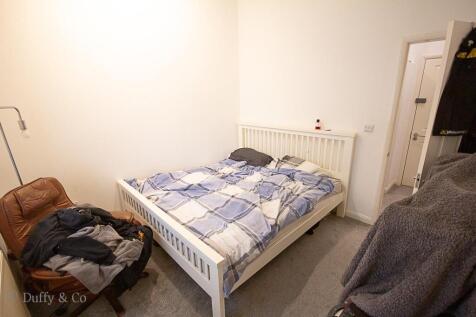 bedroom two (1 of 1).jpg