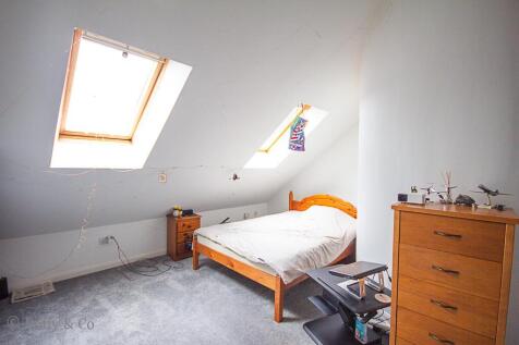 bedroom 1 (1 of 1).jpg