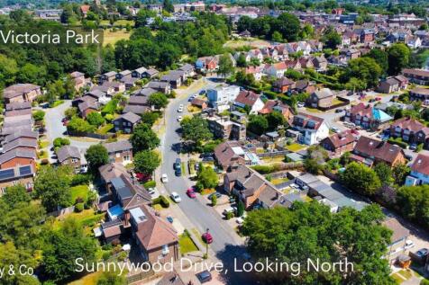 60 Suunywood Dr North.JPG