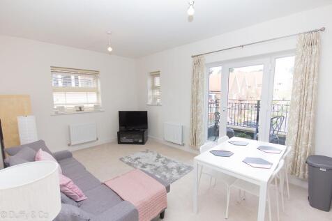 Flat F Alderley House.jpg