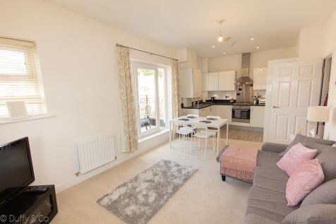 Flat F Alderley House-5.jpg