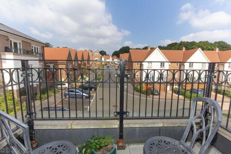 Flat F Alderley House-6.jpg