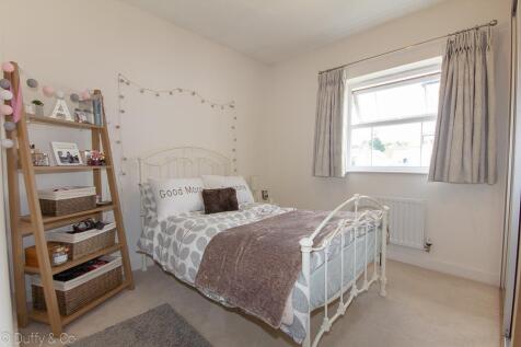 Flat F Alderley House-7.jpg