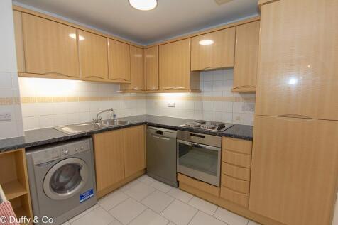 21 Harlands House-11.jpg