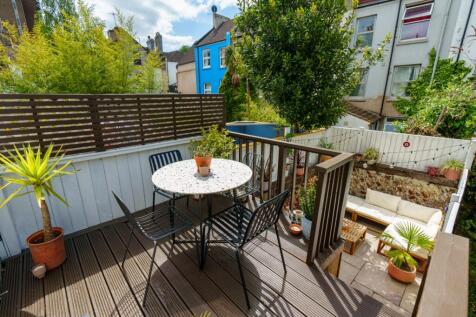 Property Image 4