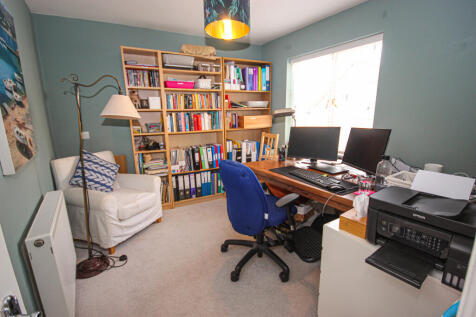 Bedroom4/Study