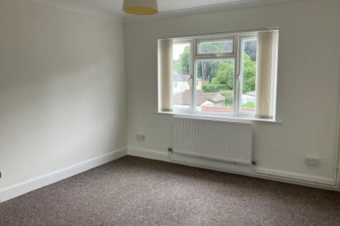 1B Coryton Rise