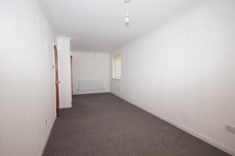 2 Bakers Court