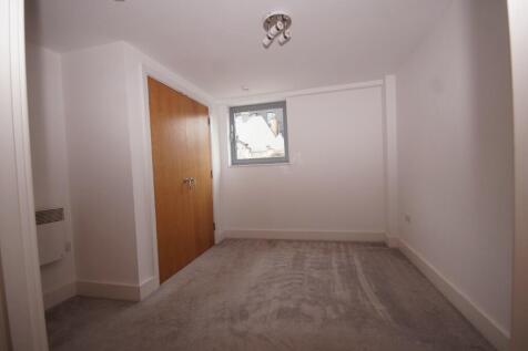 12 Golate Court