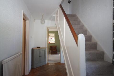 10 Padarn Close