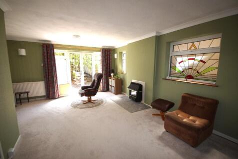 10 Padarn Close