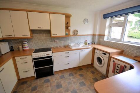 KITCHEN/BREAKFAST RO