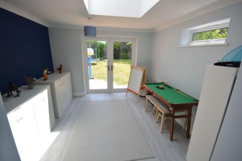 OFFICE/PLAYROOM