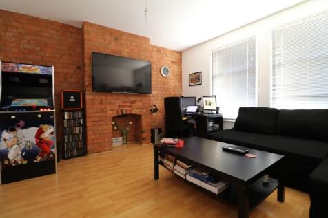 Apartment 2 Lounge