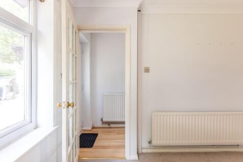 Entrance - Hallway