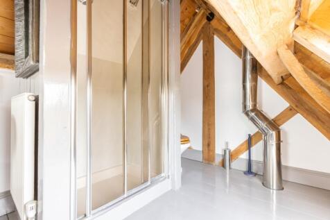 Bed One En-Suite