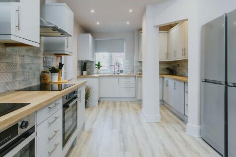 Communal Kitchen