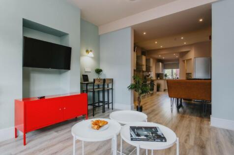 Communal Lounge